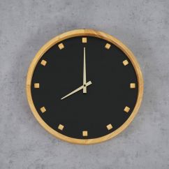 zegar ścienny nowoczesny ze szkła dymionego