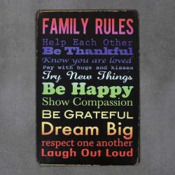 metalowa tabliczka retro z napisem family rules