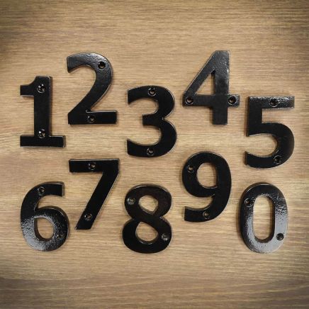 Cyfry do oznaczania budynków numeracja