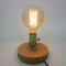Lampa stojąca na komodę