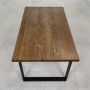 drewniany stół