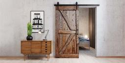 Drzwi przesuwne do wnętrz rustykalnych - dlaczego warto postawić na dąb?